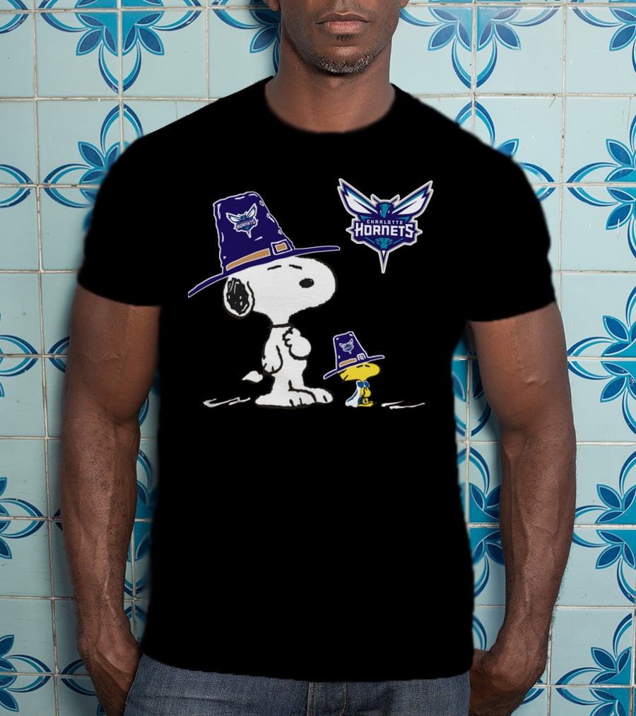Charlotte Hornets Snoopy And Woodstock Thanksgiving Hat T-Shirt