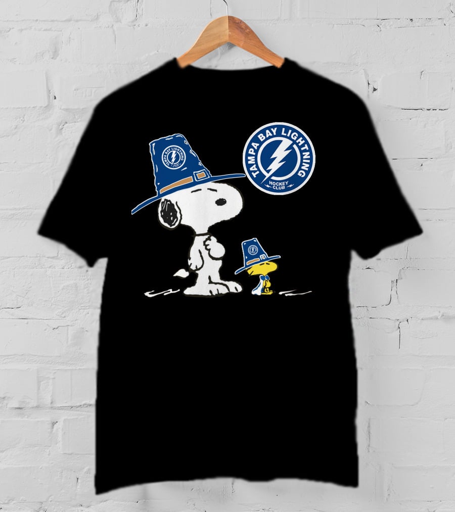 Tampa Bay Lightning Snoopy Hockey Club T-Shirt