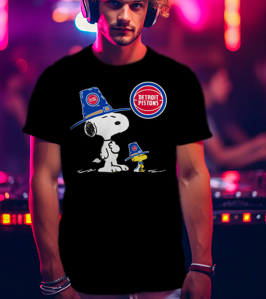 Detroit Pistons Snoopy And Woodstock With Basketball T-Shirt