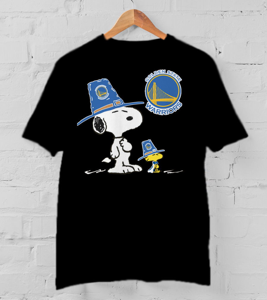 Golden State Warriors Snoopy And Woodstock In Pilgrim Hats T-Shirt