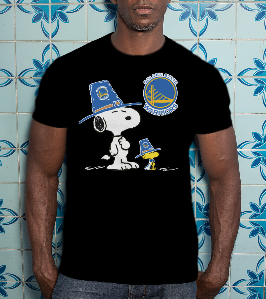 Golden State Warriors Snoopy And Woodstock In Pilgrim Hats T-Shirt