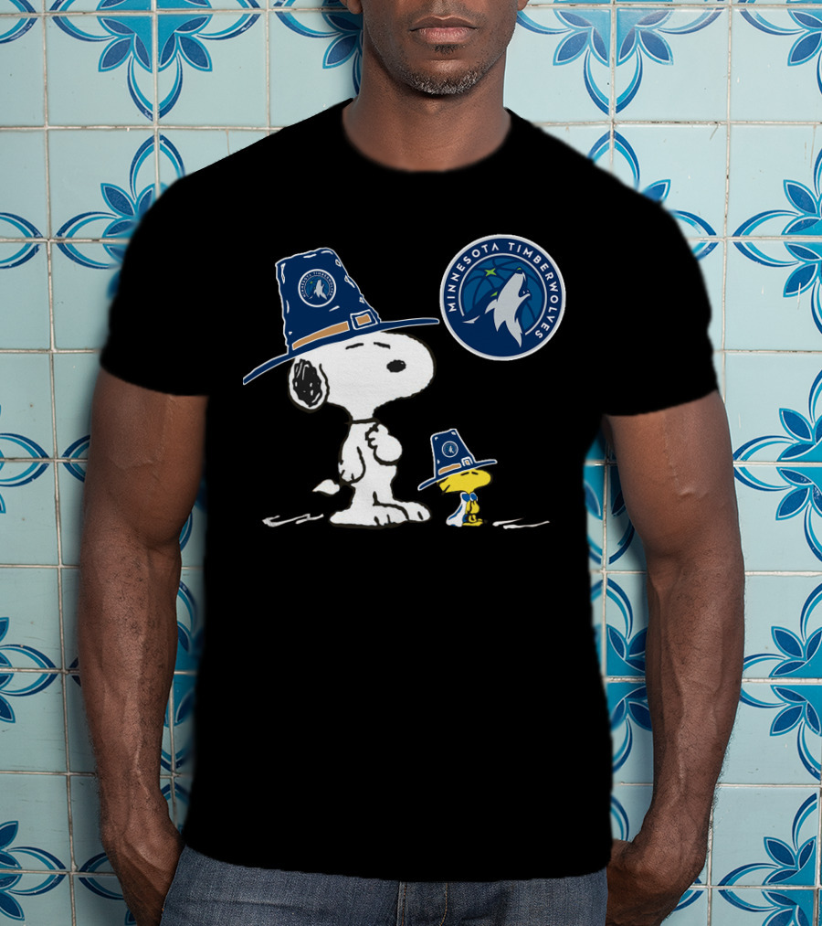 Minnesota Timberwolves Snoopy And Woodstock Pilgrim Hat Basketball T-Shirt