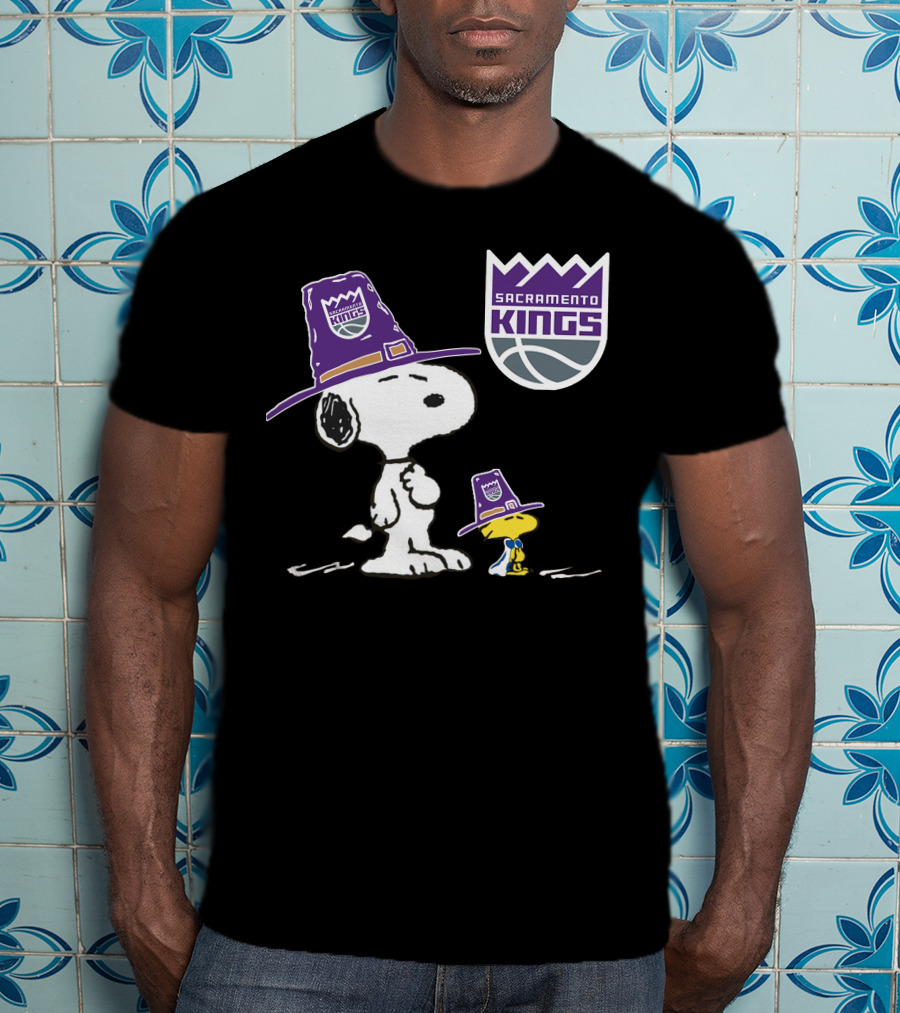 Sacramento Kings Snoopy Woodstock Thanksgiving Hats T-Shirt