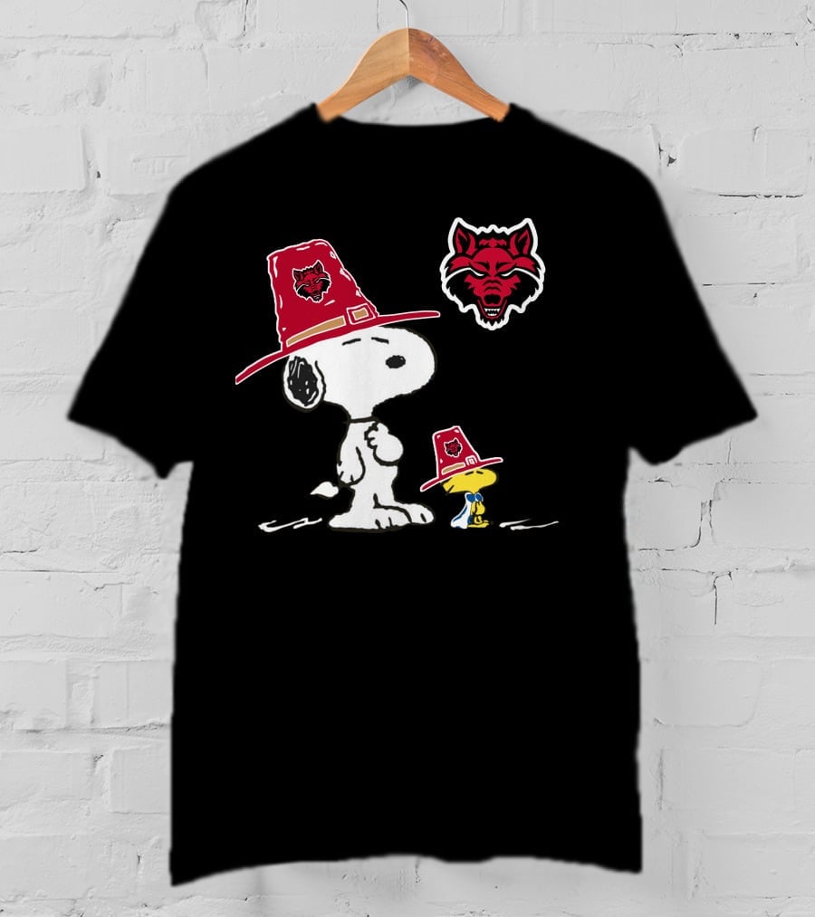 Snoopy Arkansas State Red Wolves Woodstock Iconic Hat T-Shirt