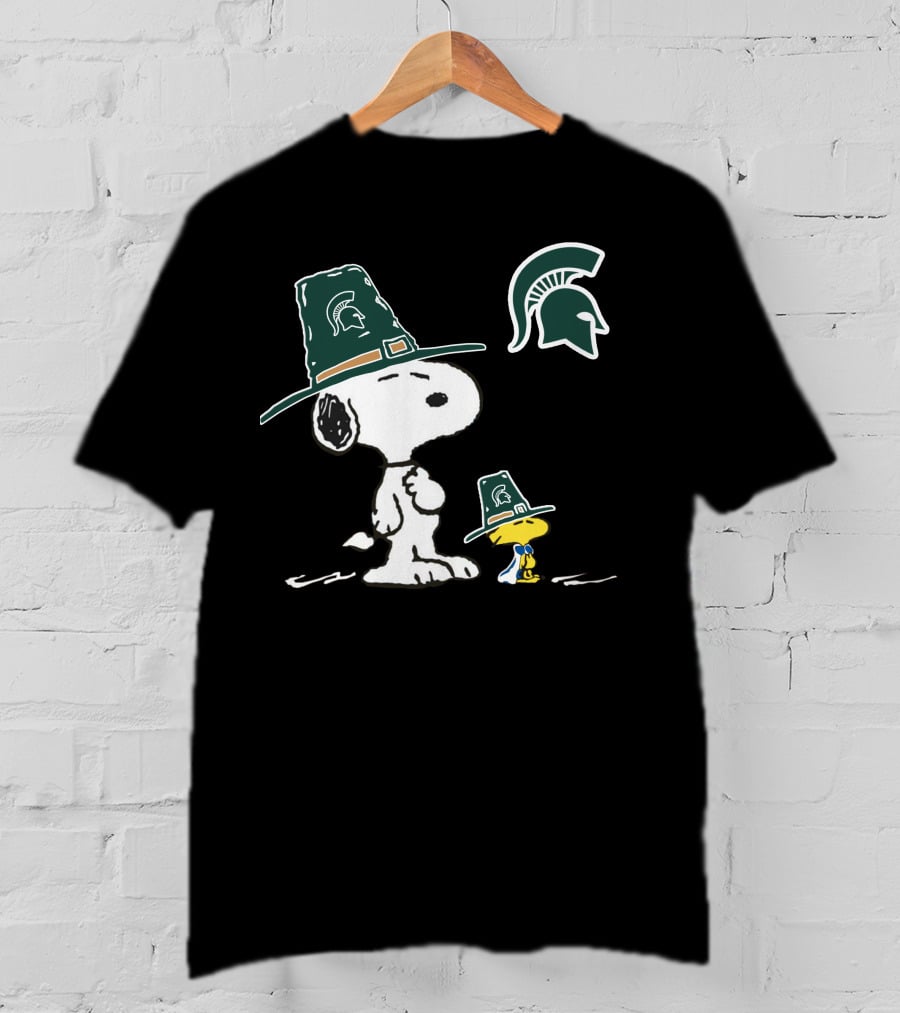 MI State Snoopy Spartan Helmet Woodstock T-Shirt