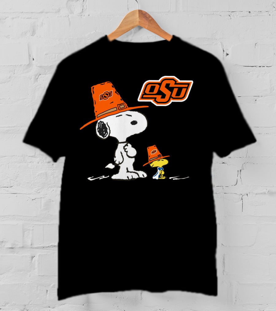 Oklahoma State Cowboys Snoopy OSU Hat Peanuts T-Shirt