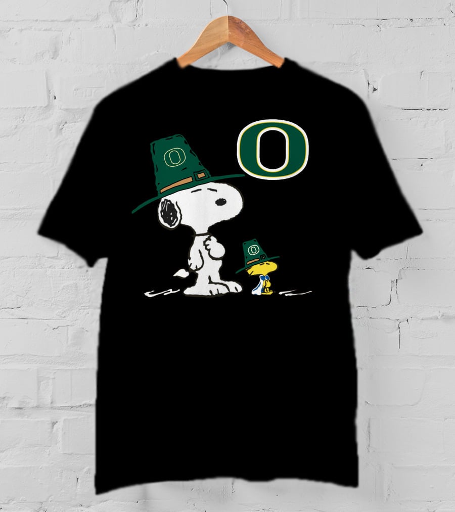 Oregon Ducks Snoopy Woodstock Peanuts O T-Shirt