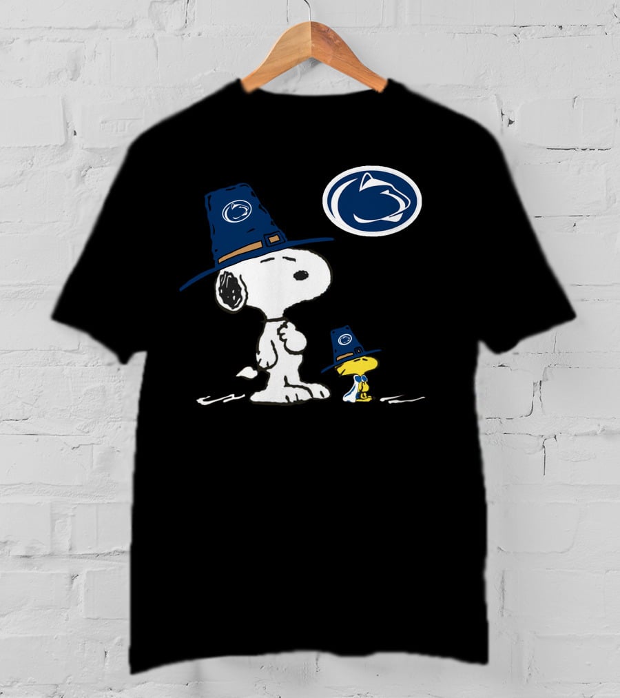 Penn State Nittany Lions Snoopy And Woodstock Pilgrim Hats Peanuts Football T-Shirt