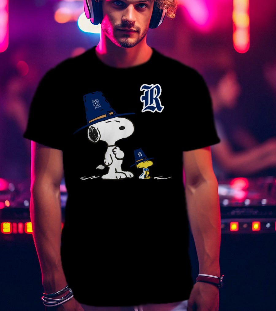 Rice Owls Snoopy Woodstock Pilgrim Hats T-Shirt