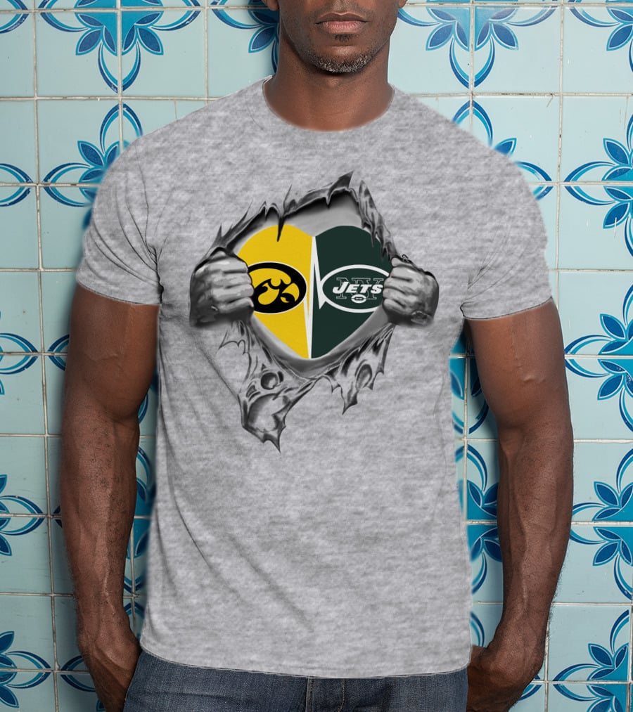 Iowa Hawkeyes Jets Rivalry Clash Logo Heart Frame T-Shirt
