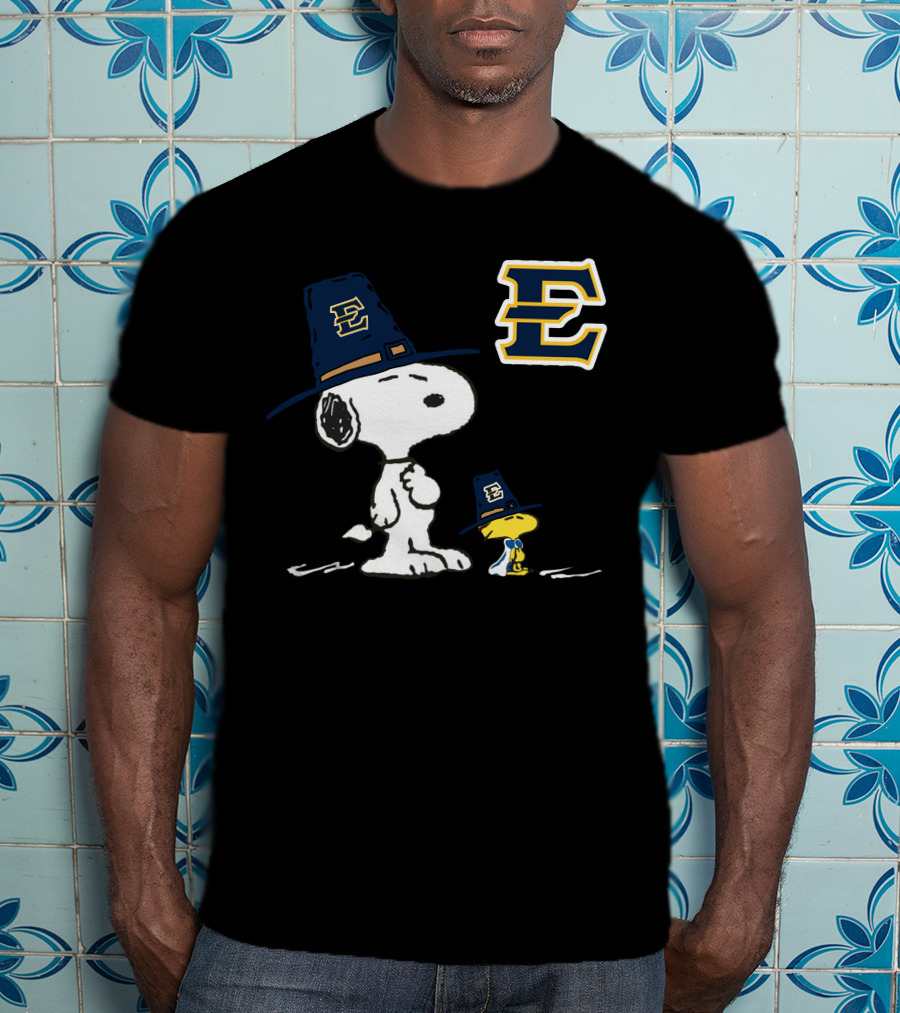 ETSU Snoopy Woodstock Pilgrim Hat T-Shirt