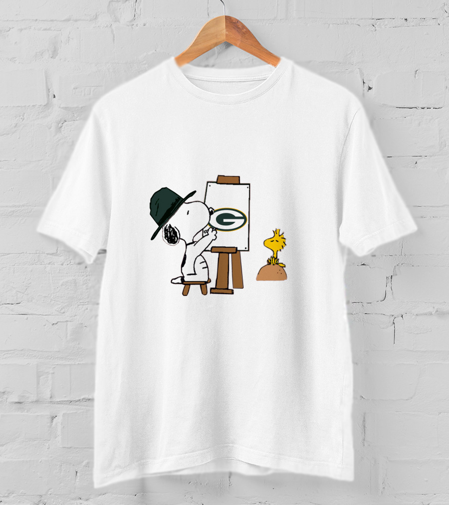 Packers Painter Snoopy Green Bay Logo Woodstock T-Shirt