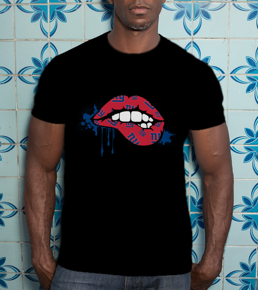 New York Giants Dripping Lips Artwork T-Shirt