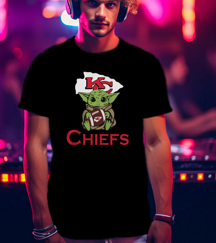 Chiefs Baby Yoda Star Wars Kansas City Football T-Shirt