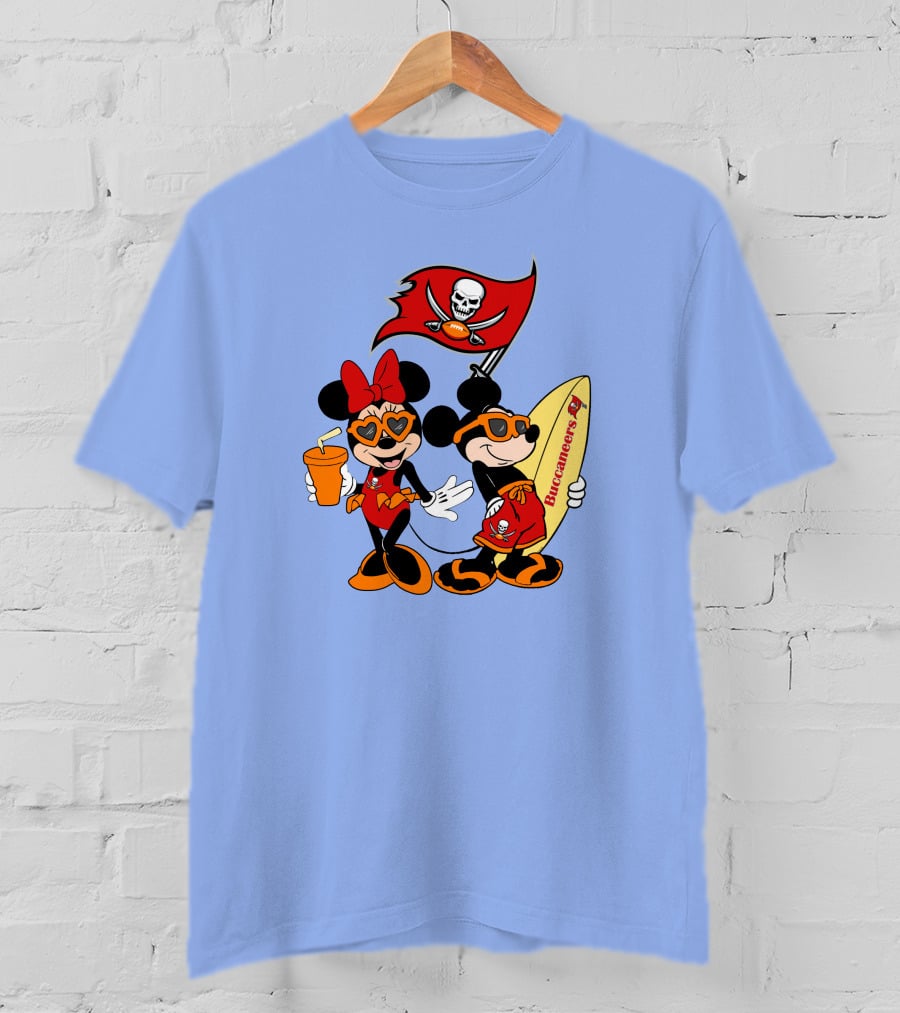 Buccaneers Vacation Mickey And Minnie With Pirate Flag And Surfboard T-Shirt