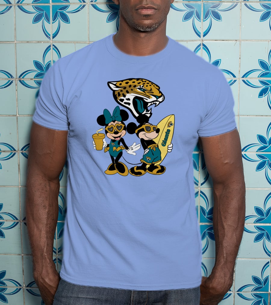 Jaguars Mickey And Minnie Happy Vacation With Surfboard And Drink T-Shirt