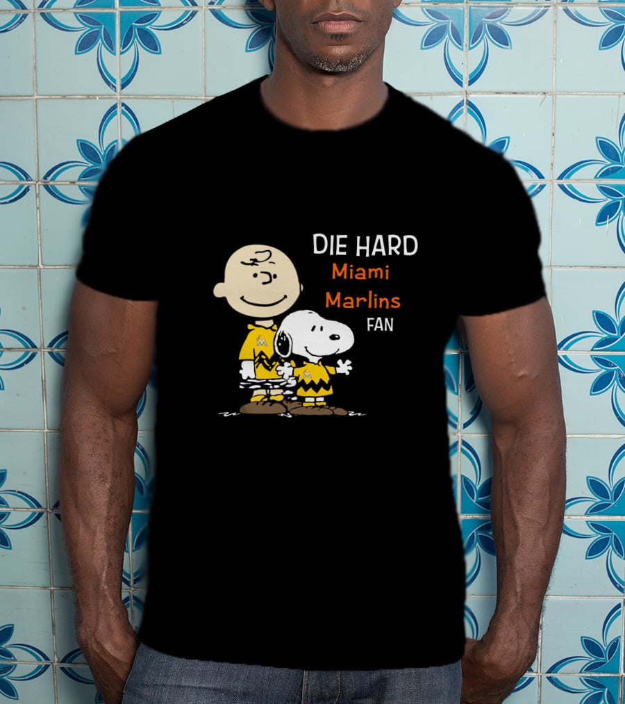 Die Hard Miami Marlins Fan Snoopy And Charlie Brown T-Shirt