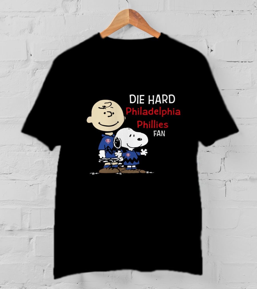 Die Hard Philadelphia Phillies Fan Snoopy And Charlie Brown T-Shirt