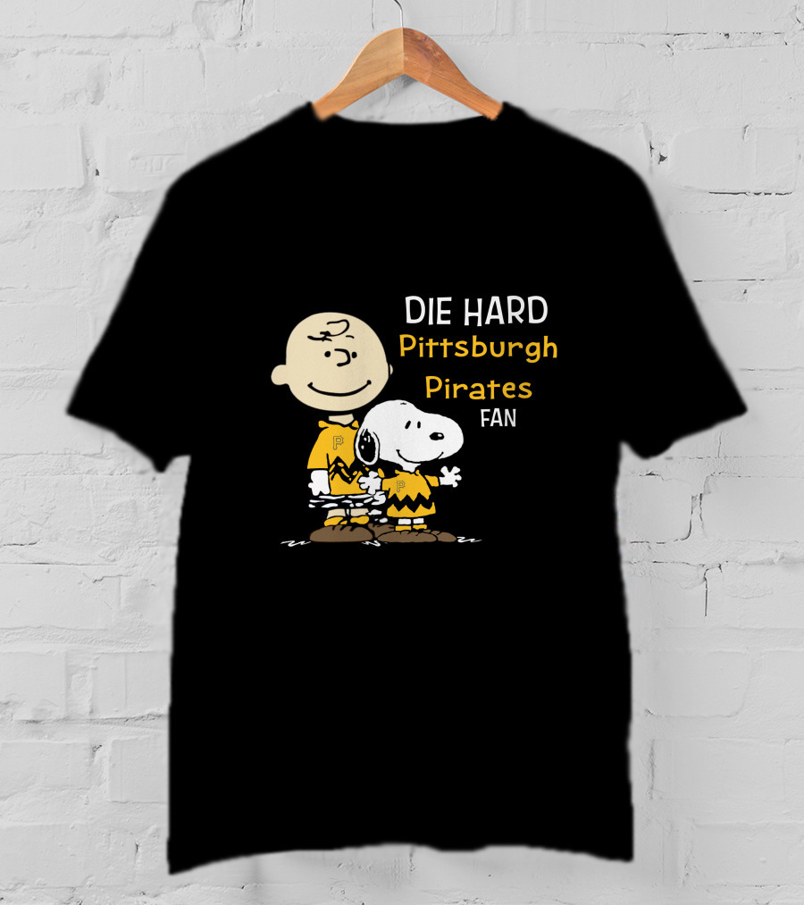 Die Hard Pittsburgh Pirates Fan Snoopy And Charlie Brown T-Shirt