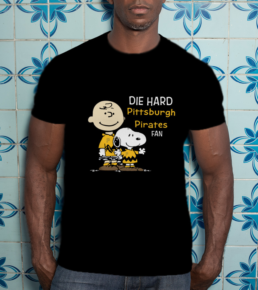 Die Hard Pittsburgh Pirates Fan Snoopy And Charlie Brown T-Shirt