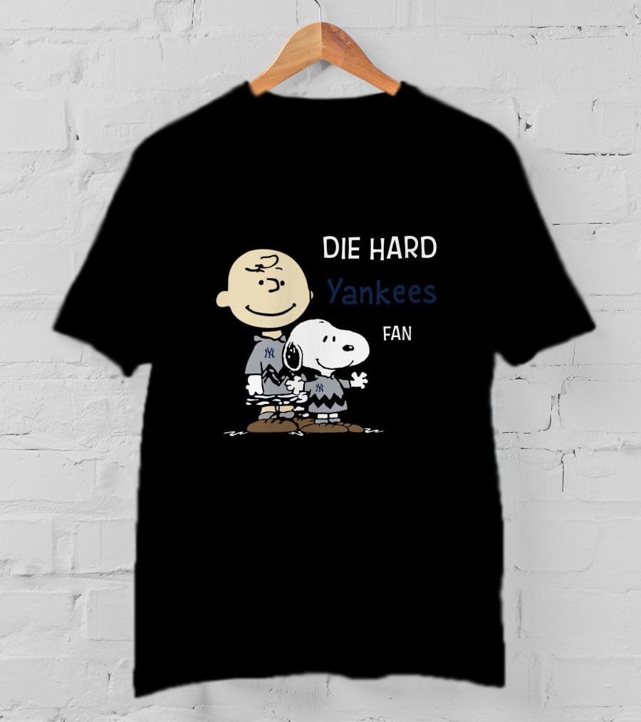 Die Hard Yankees Fan Snoopy And Charlie Brown T-Shirt