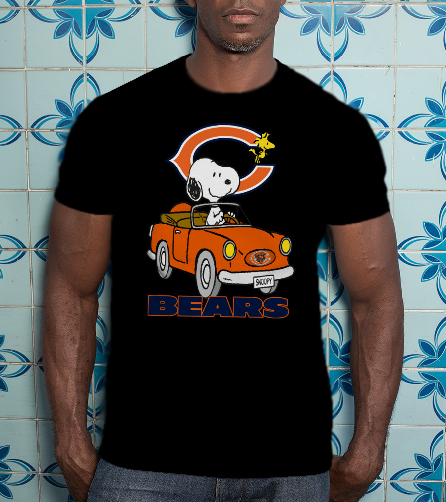 Chicago Bears Snoopy Driving With Woodstock T-Shirt