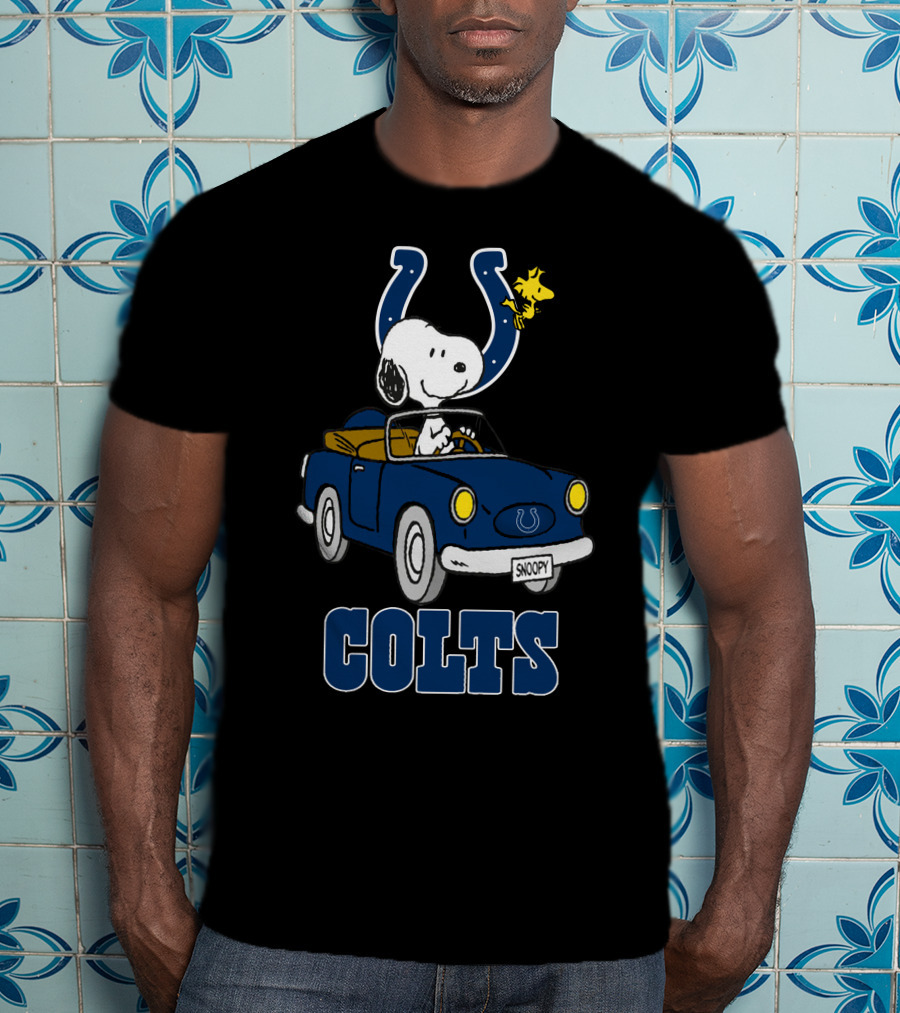 Colts Snoopy Woodstock Riding Blue Car T-Shirt