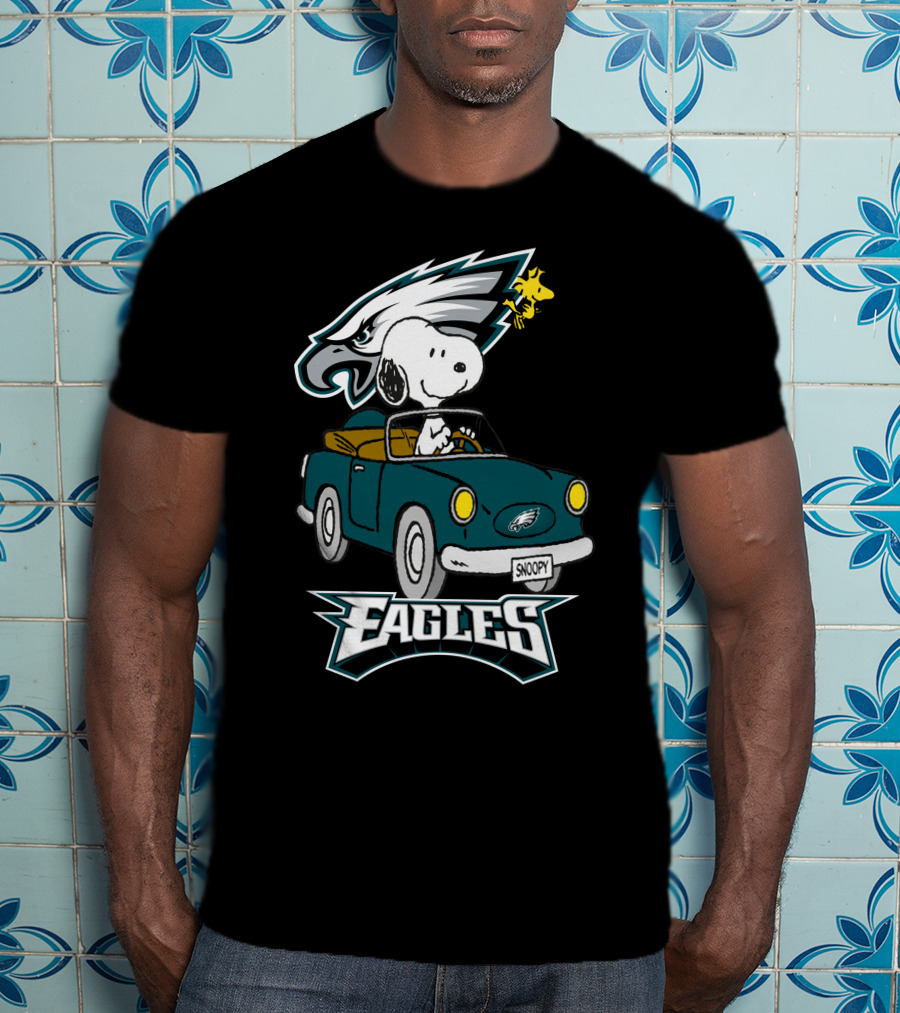 Philadelphia Eagles Snoopy Woodstock Driving Fun T-Shirt