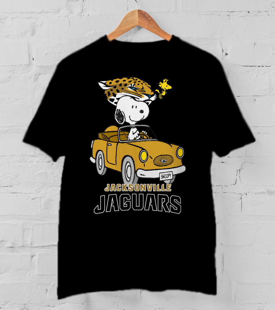 Jacksonville Jaguars Snoopy Driving Car With Woodstock T-Shirt