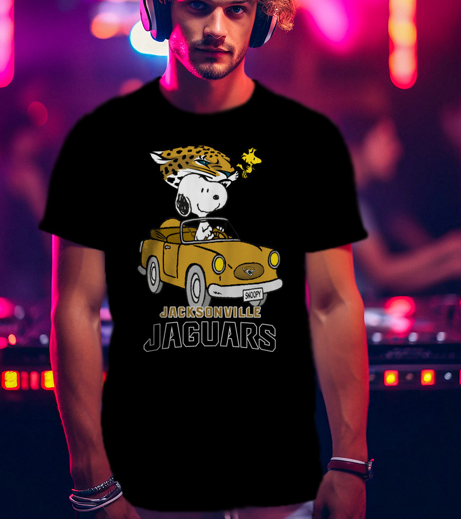 Jacksonville Jaguars Snoopy Driving Car With Woodstock T-Shirt