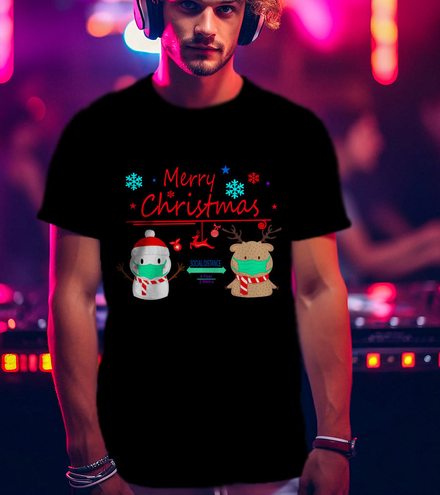Merry Christmas Social Distance Snowman And Reindeer With Masks T-Shirt