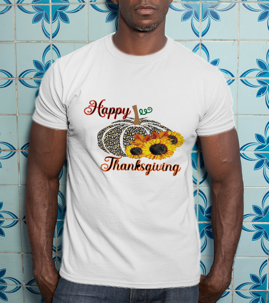 Happy Thanksgiving Leopard Print Pumpkin Sunflowers T-Shirt