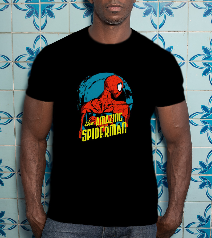 The Amazing Spiderman Heroic Pose T-Shirt
