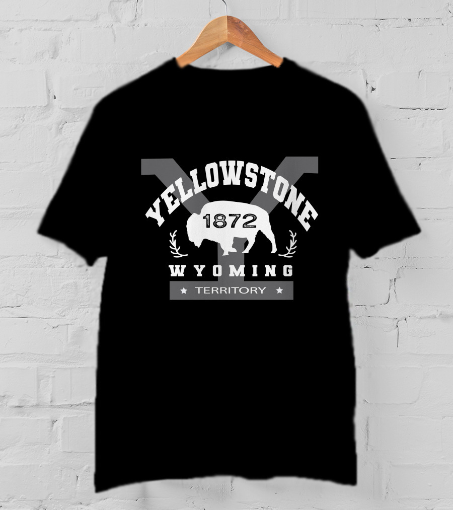 Yellowstone 1872 Wyoming Territory Buffalo Emblem T-Shirt
