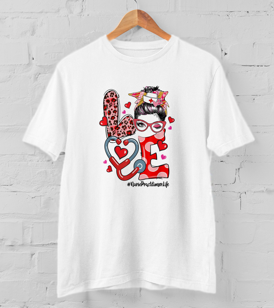 LOVE Nurse Practitioner Life Stethoscope Heart Glasses Bandana T-Shirt