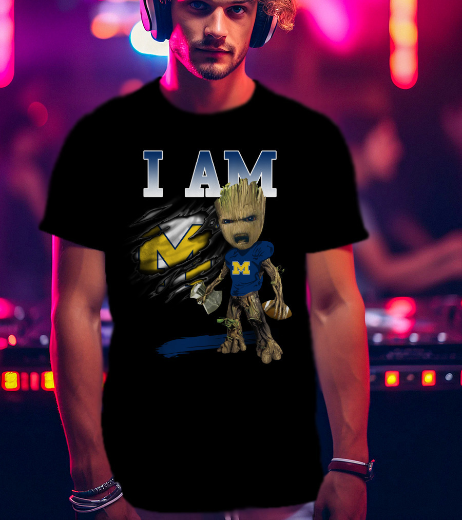 I Am Michigan Groot Football Axe M T-Shirt