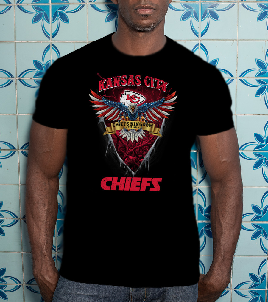 Kansas City Chiefs Kingdom Us Eagle Est. 1959 T-Shirt