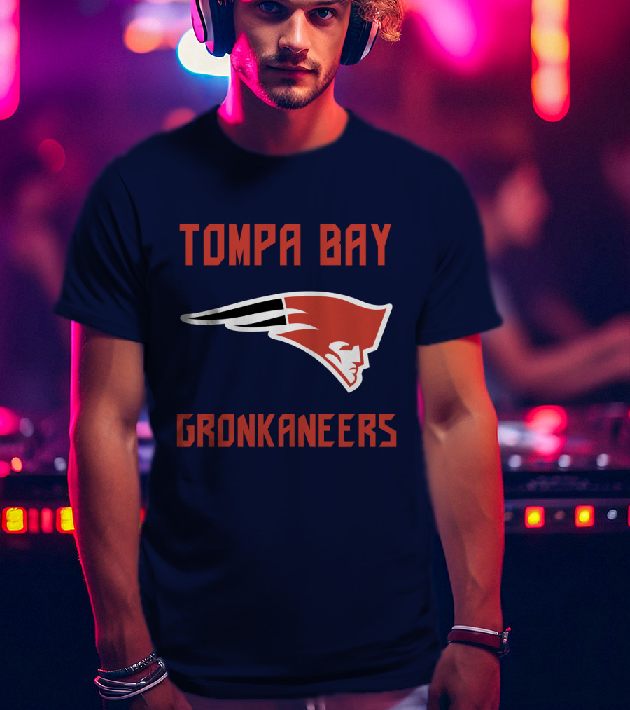 Tompa Bay Gronkaneers New England Patriots Logo Combination T-Shirt