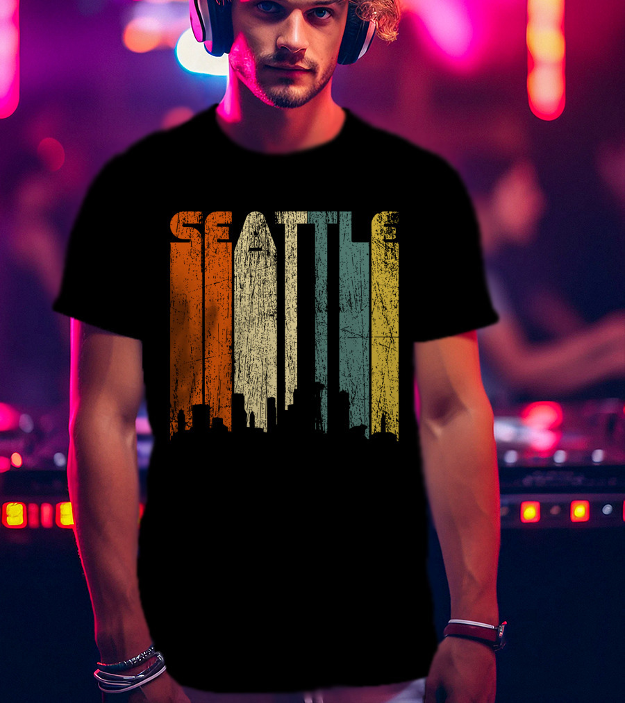 Seattle Vintage City Skyline Retro 70s T-Shirt