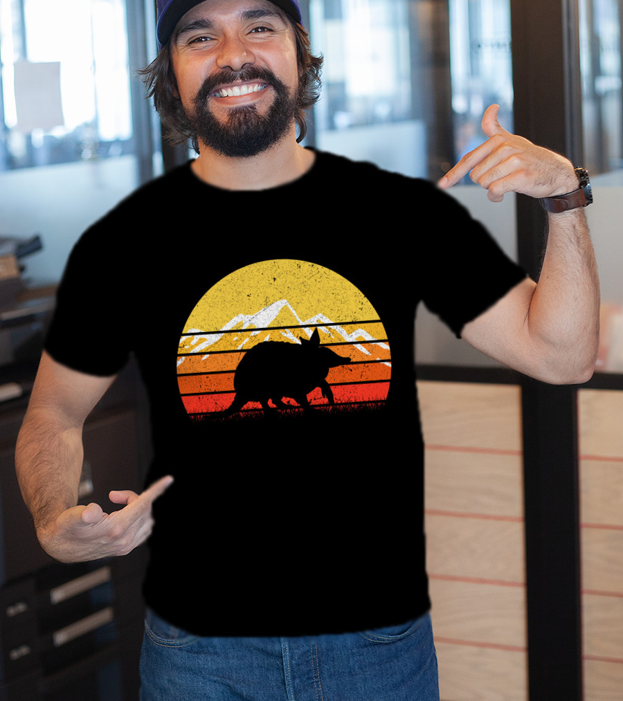 Retro Vintage Armadillo Silhouette With Sunrise Mountains T-Shirt