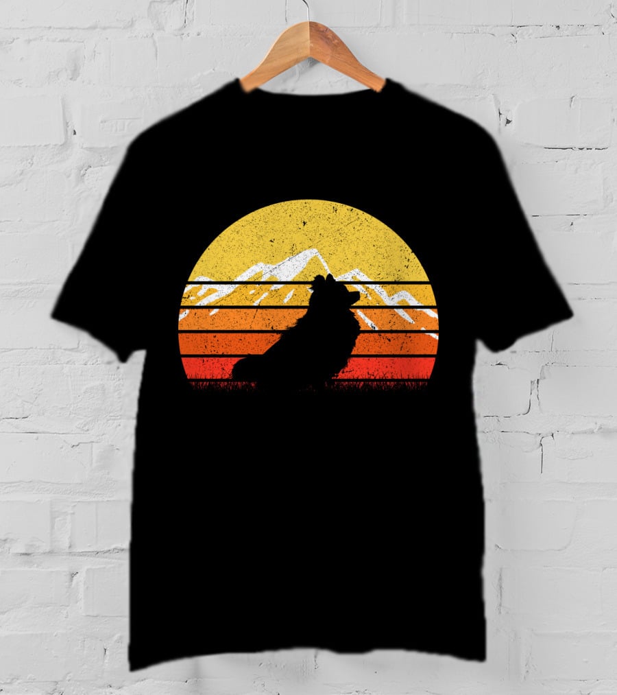 Retro Vintage Pomeranian Dog Sunset Silhouette With Mountain Background T-Shirt