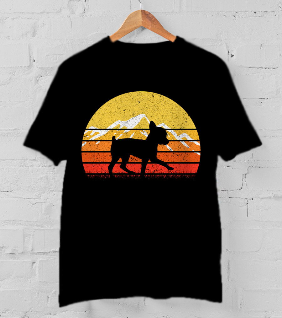 Retro Vintage Chihuahua Dog Sunset Mountain T-Shirt