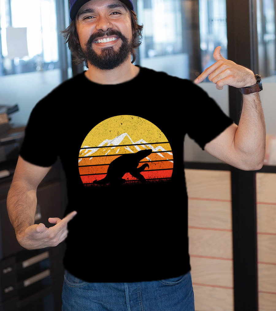 Retro Vintage Sloth Silhouette Sunset Mountain Scene T-Shirt