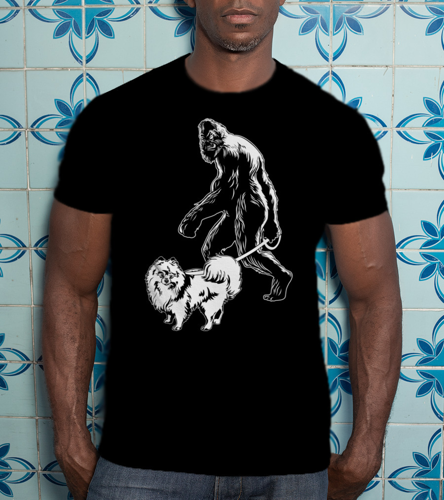 Bigfoot Walking Pomeranian Dog T-Shirt