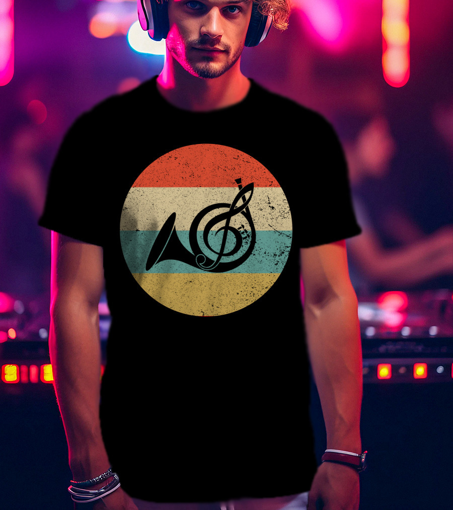 Vintage Retro Treble Clef French Horn Circle T-Shirt