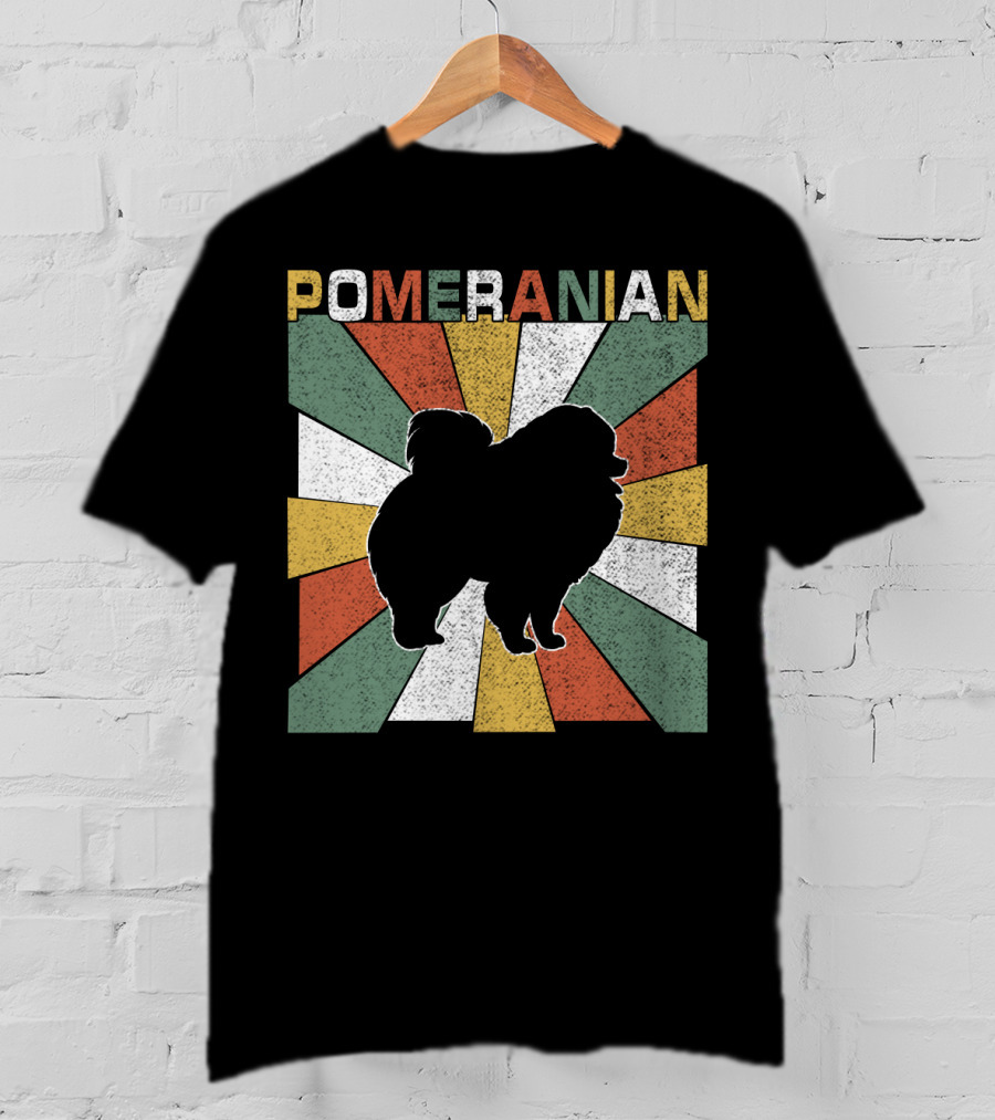 Pomeranian Dogs Retro 70s T-Shirt
