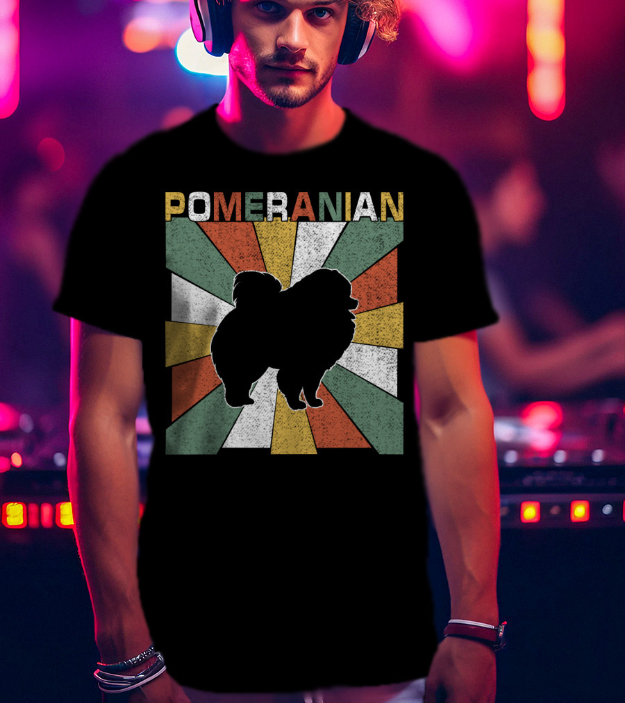 Pomeranian Dogs Retro 70s T-Shirt