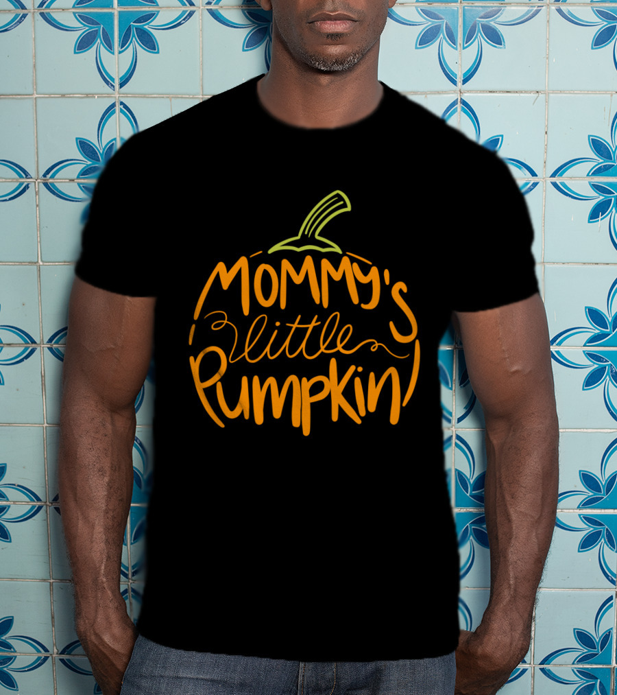 Mommy's Little Pumpkin Halloween Pregnancy Costumes T-Shirt