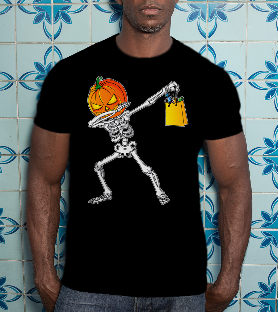 Funny Dabbing Skeleton With Pumpkin Head And Candy Bag For Halloween Kids T-Shirt