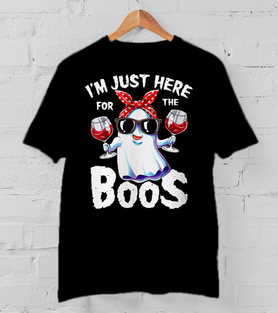 I'm Just Here For The Boos Funny Halloween Women Ghost Holding Wine Glasses T-Shirt